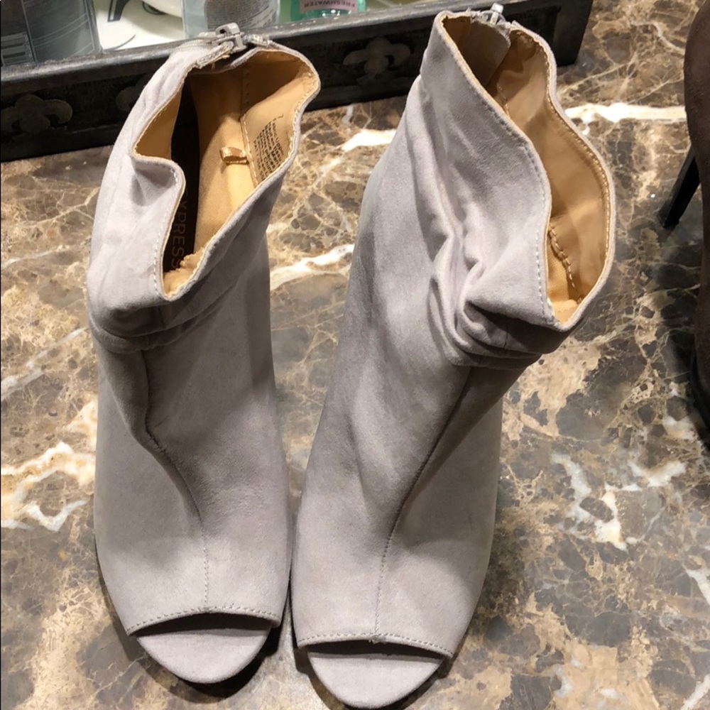 EXPRESS heels